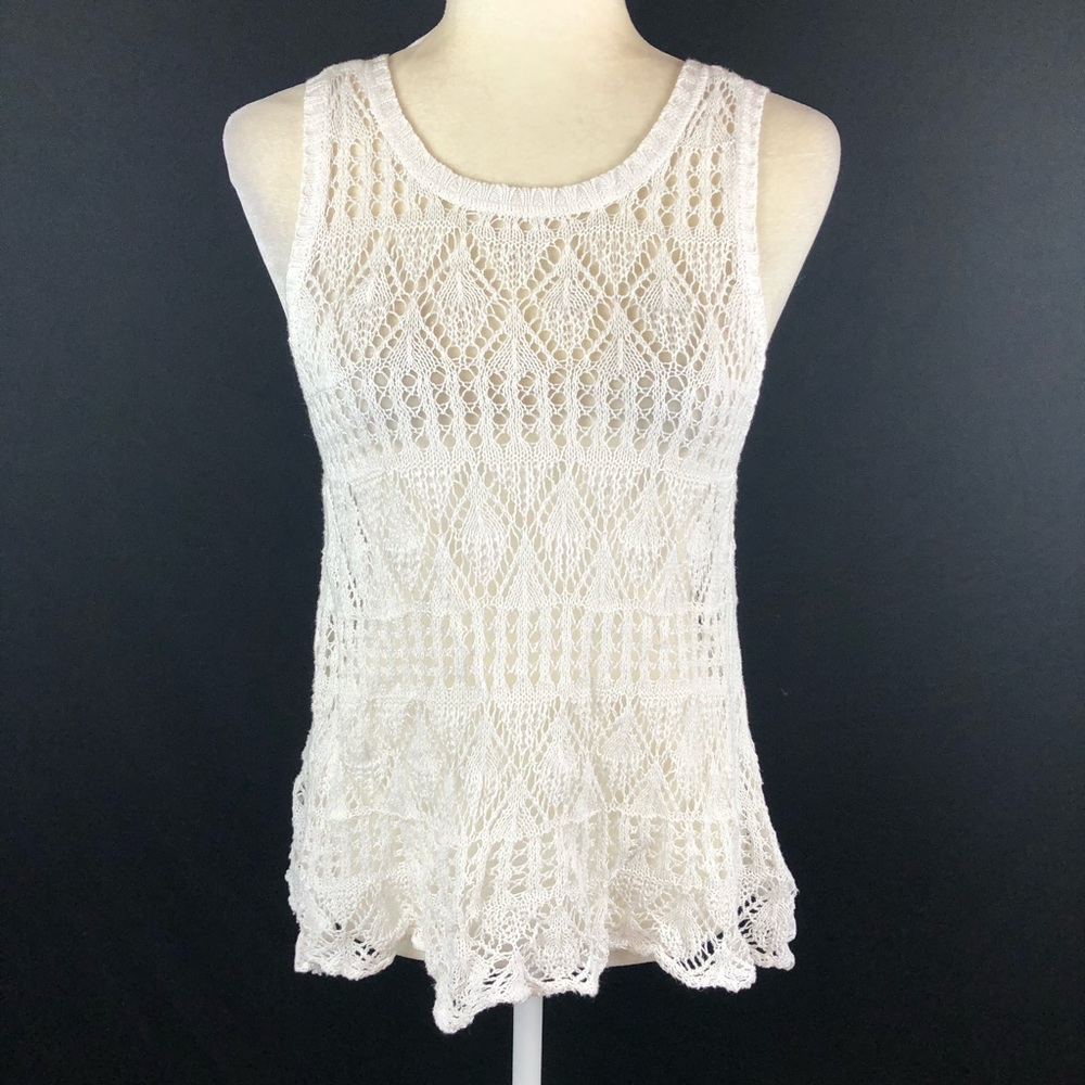 Rewind Crochet Button Back Tank - image 1